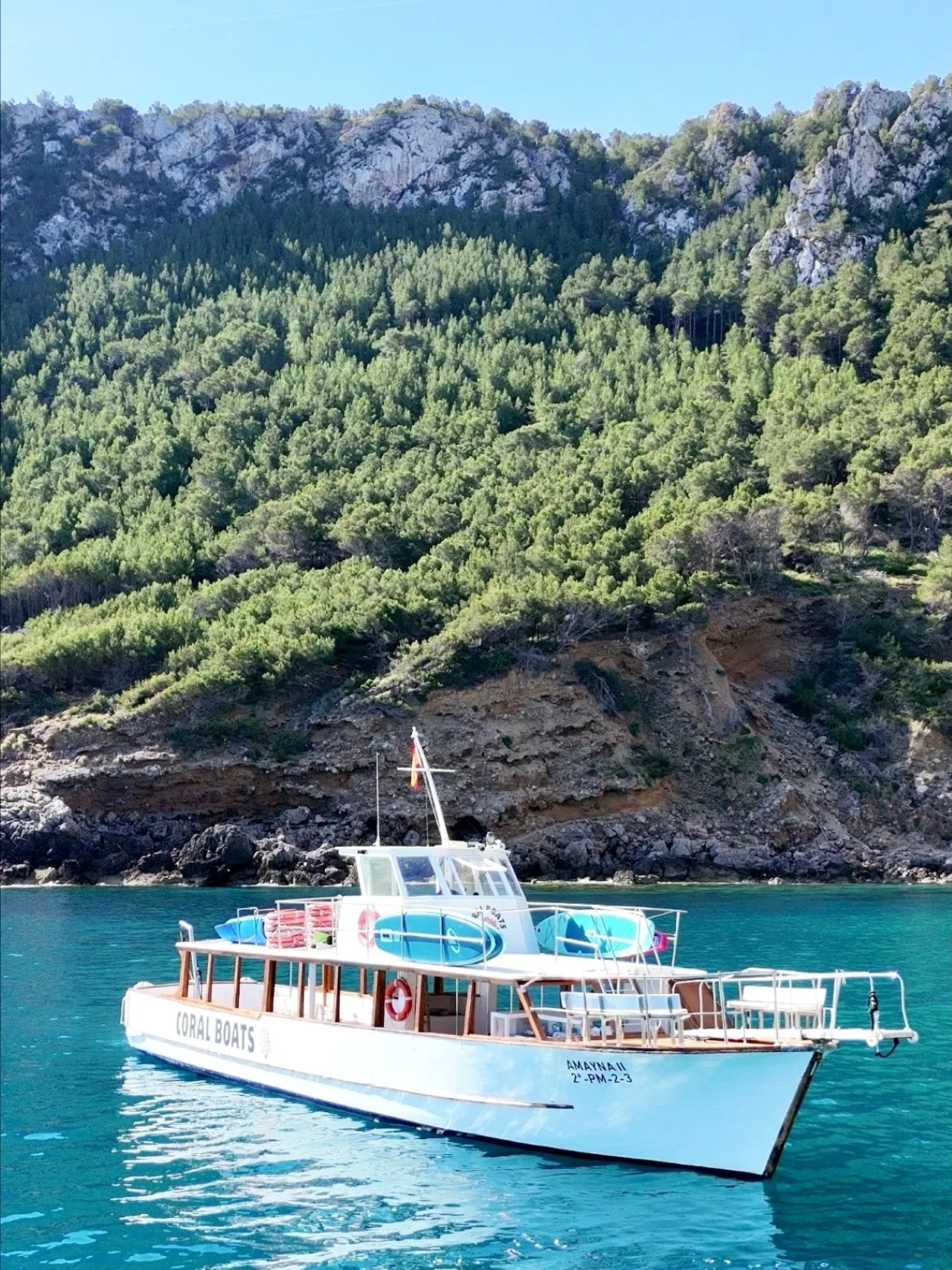 Barco compartido (Max. 40 pax) — Mañana (4h)