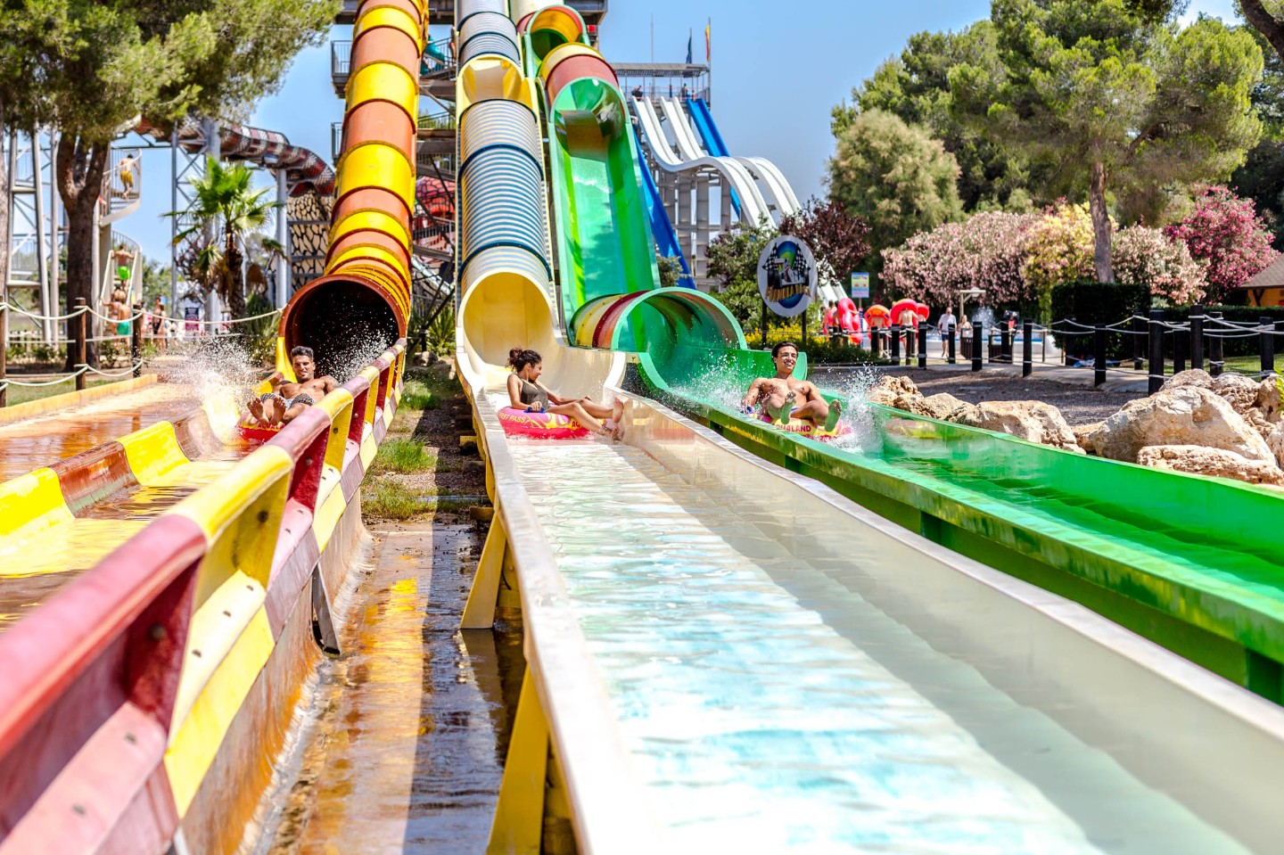 Aqualand (con transfer)
